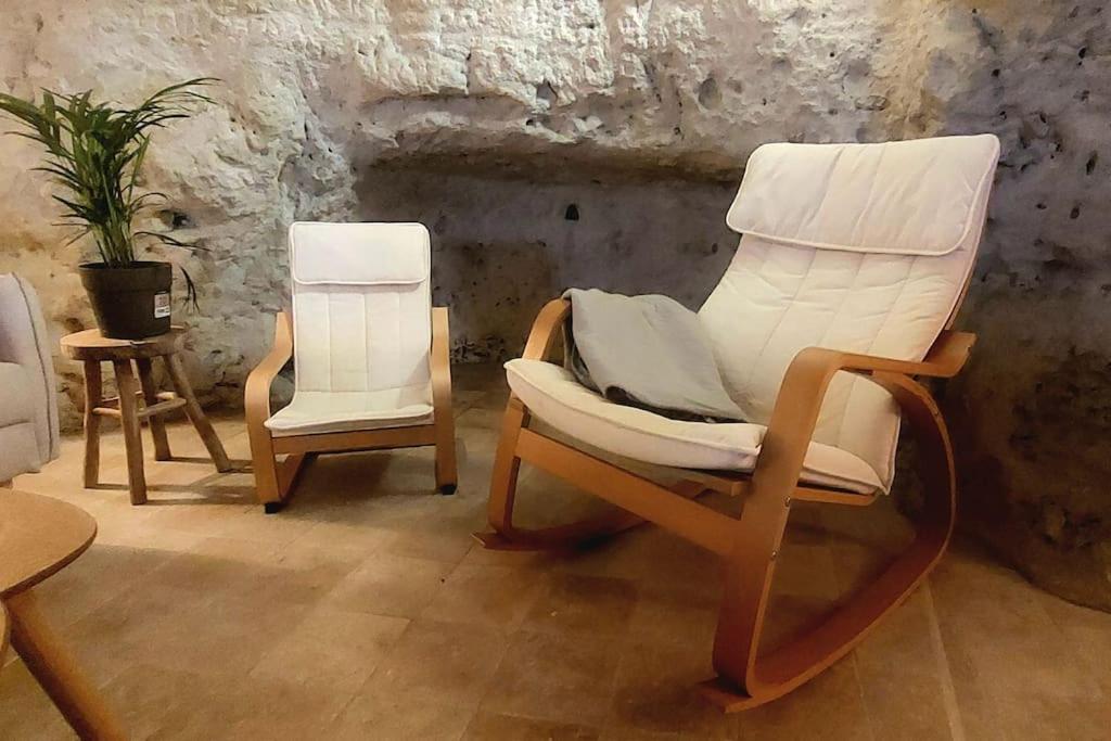 Troglo Entre Caves Et Chateaux Montlouis-sur-Loire Εξωτερικό φωτογραφία