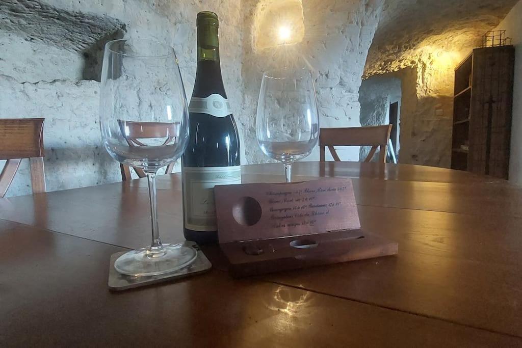 Troglo Entre Caves Et Chateaux Montlouis-sur-Loire Εξωτερικό φωτογραφία